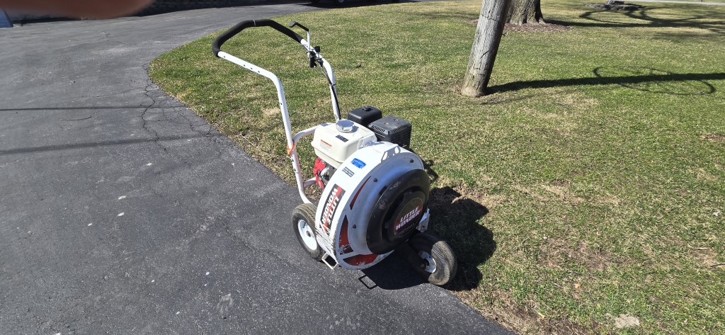 Little Wonder Leaf Blower 13HP Honda 